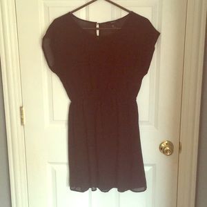 Short-sleeve Black Dress